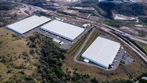 Vista aérea galpão em minas gerais na cidade de extrema